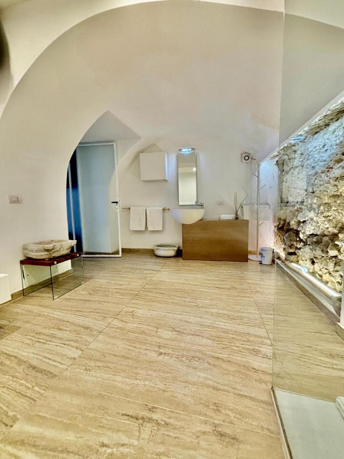 S'O Suites Tropea Exterior photo