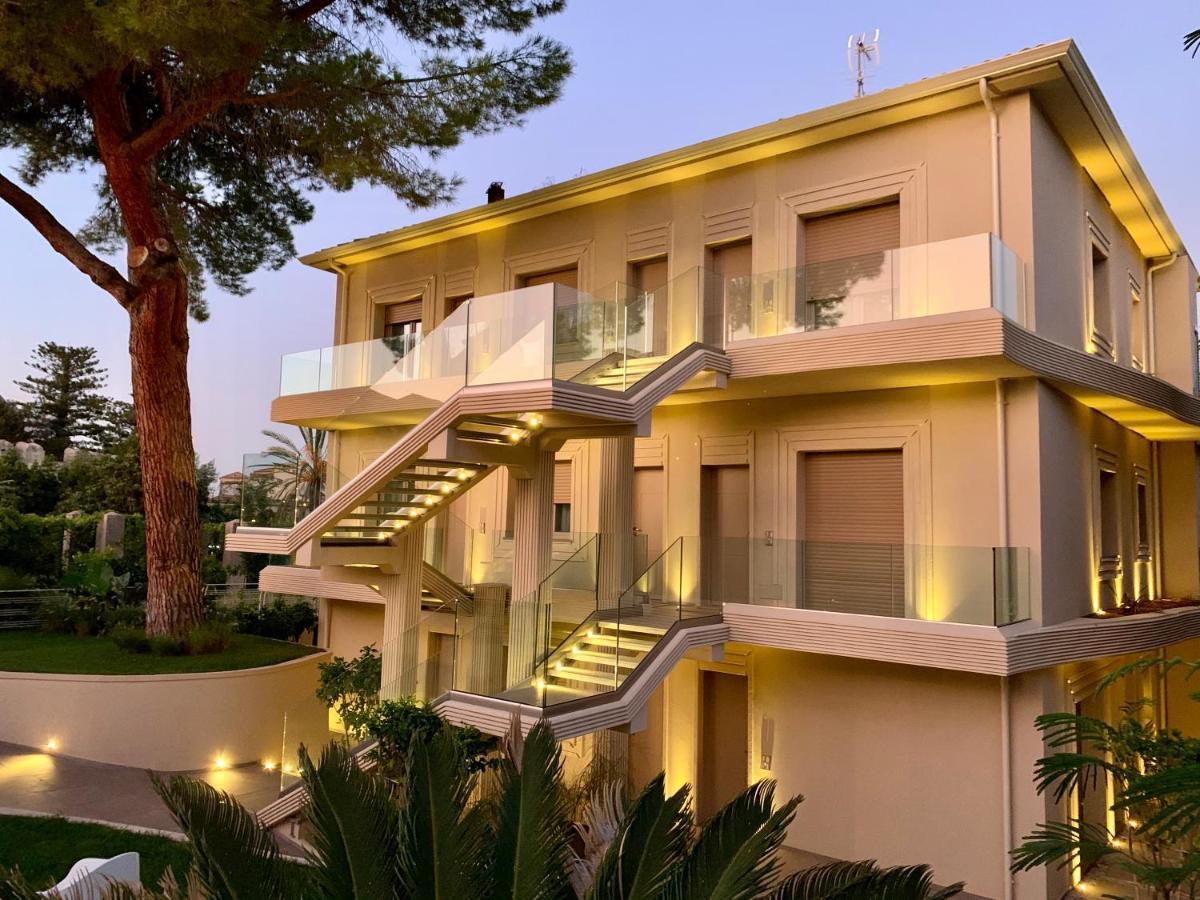 S'O Suites Tropea Exterior photo